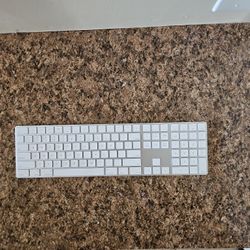 Magic Keyboard