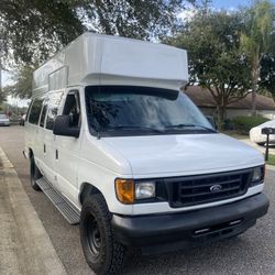 Ford E 350 Super Duty Extended Custom Top 2007 