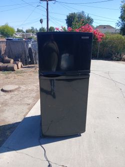 Kitchen aid fridge