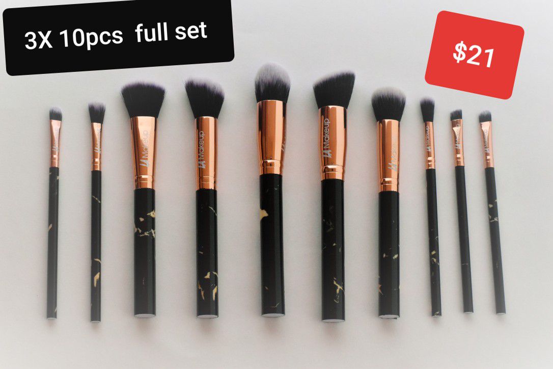 10pcs professional makeup brushes set. 3 set