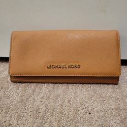 Michael Kors wallet