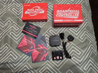 Roar pedal throttle accelerator plug and play