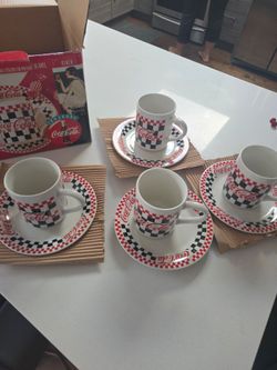 Coca cola mugs and plates -Gibson 1999