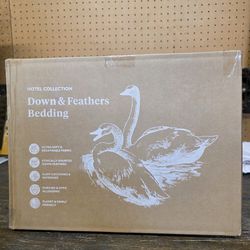 DWR Lightweight Down Feather Fibers Comforter King, All Season Thin Duvet Insert