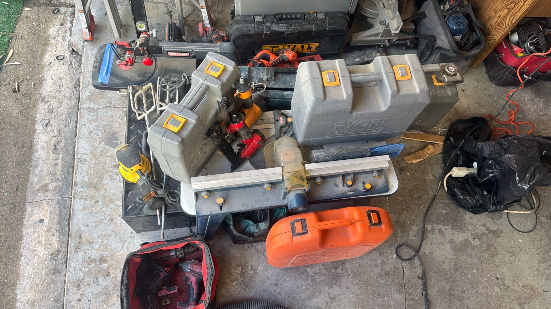 Lot of tools Tools & Machinery