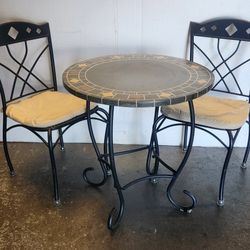 28" Bistro Table Indoor/outdoor