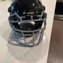 NEW SCHUTT YOUTH VENGEANCE A11 2.0 HELMET