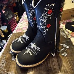 A&A Mexican Hertiage Boots Youth Size 8