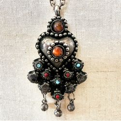  Turquoise  coral  vintage  afghan  Heart  pendant necklace
