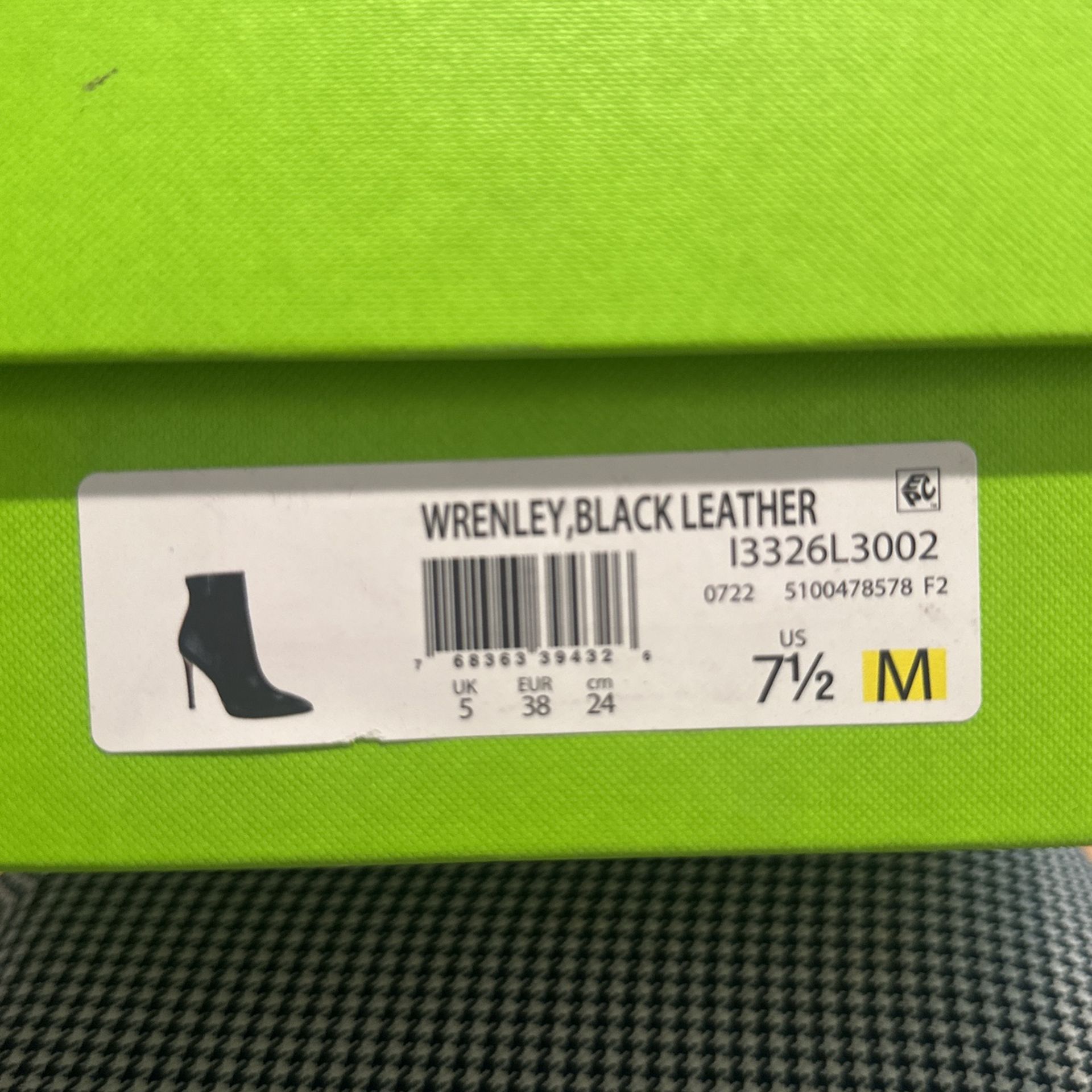 Sam Edelman Wrenkley Black Leather Mini Boot 