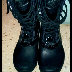 North Face Boots Grey $110 or Tall Black $145, Pick up only in Jersey City