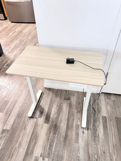 Small standing desk