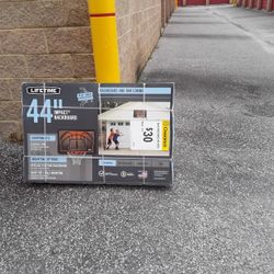 Basketball Backing With Rim