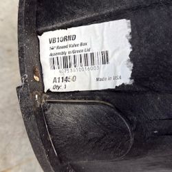 Round Valve Cover New  10”