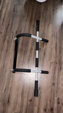 Pull up bar