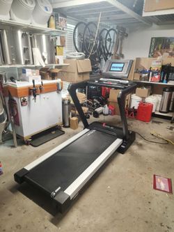 Sole F80 Treadmill