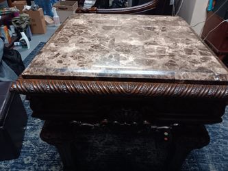 Mármol Table