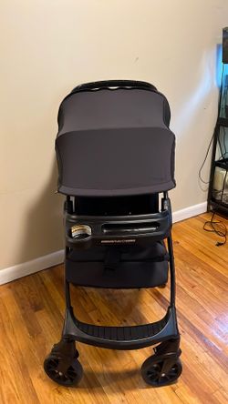 Black chicco stroller (only pickup)