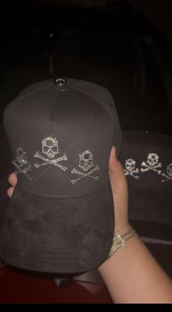BARBAS HATS X FES