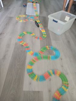 Magic Tracks And Cars