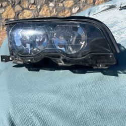 Chrysler 300 Head Light 