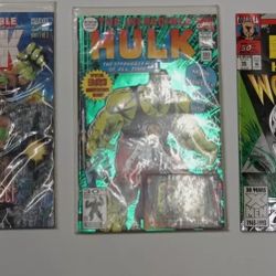 LOT 5 THE INCREDIBLE HULK MARVEL  425  JANUARY; 50 JUNE; 393 MAY; PART 1 OF 2; PART 2 OF 2. COLLECTIBLE. GOOD CONDITION. (contact info removed)7