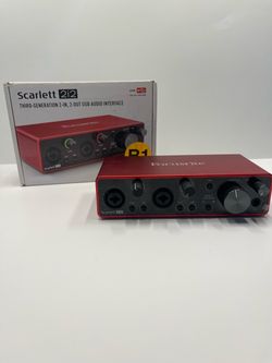 Focusrite Scarlett 2i2 USB Audio Interface