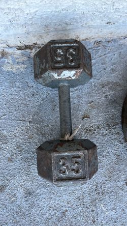 Dumbbell