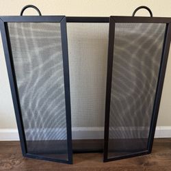 Black 3-Panel Steel Fireplace Screen