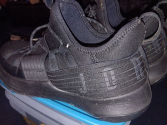 Black Athletic Sneakers Jordans