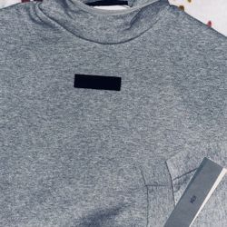 Authentic Essential 