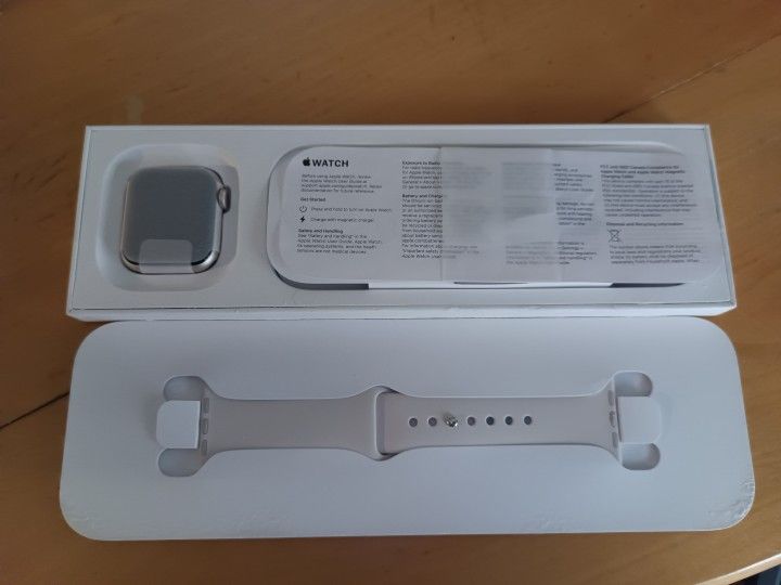 Apple Watch SE 2nd Gen 40mm