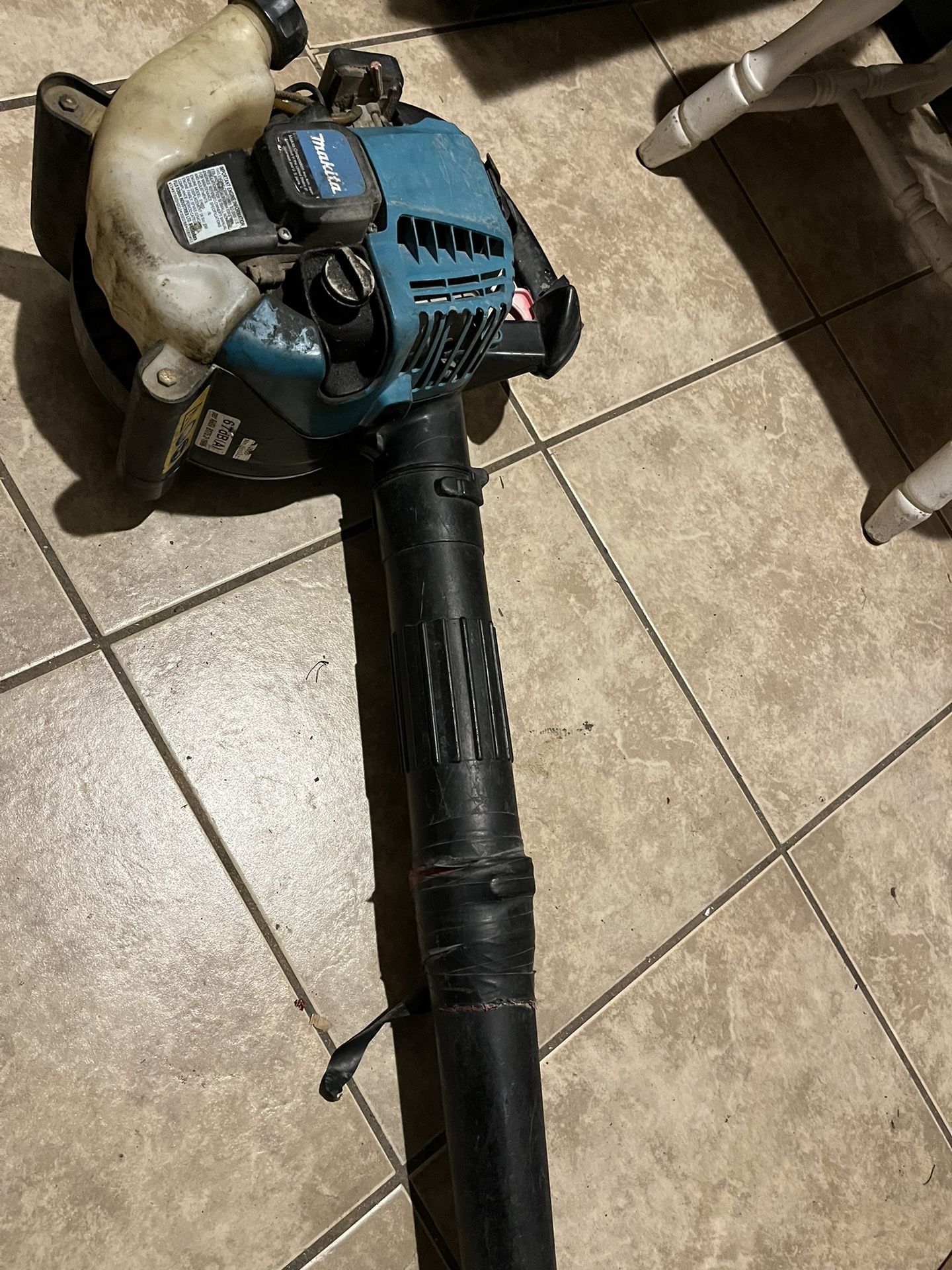 Makita Leaf Blower 