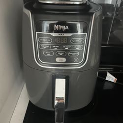 Ninja air Fryer -like New 