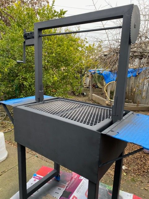 BBq Grill/ Asador Santa Maria