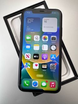 UNLOCKED iPhone 11 64GB 95% Battery Life