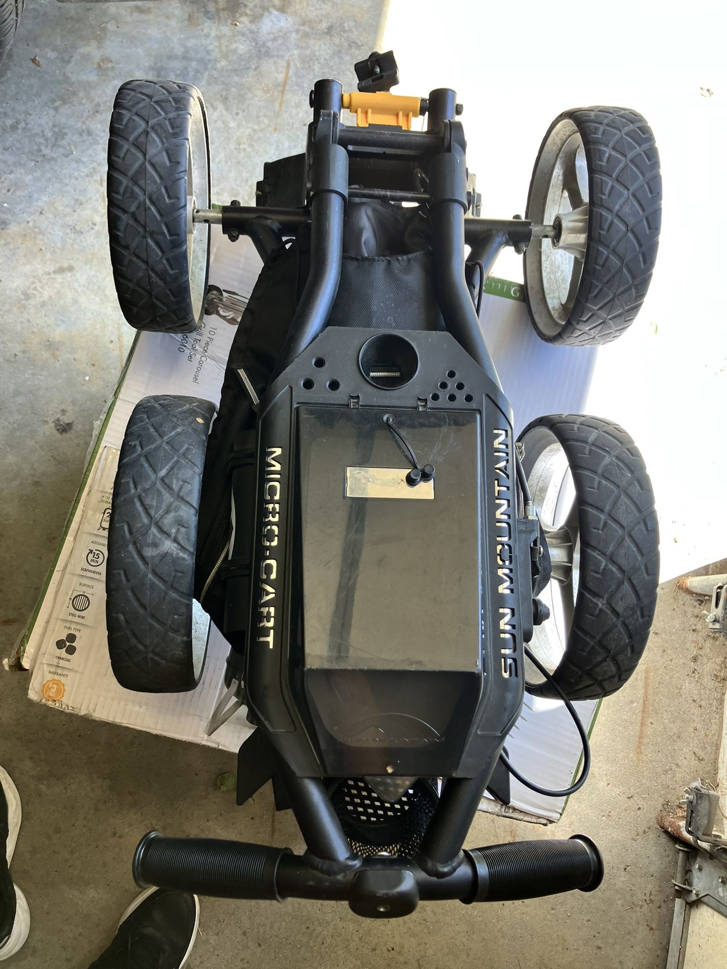 SUN MOUNTAIN 3 Wheel Foldable Push Cart