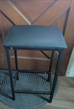 Black stools