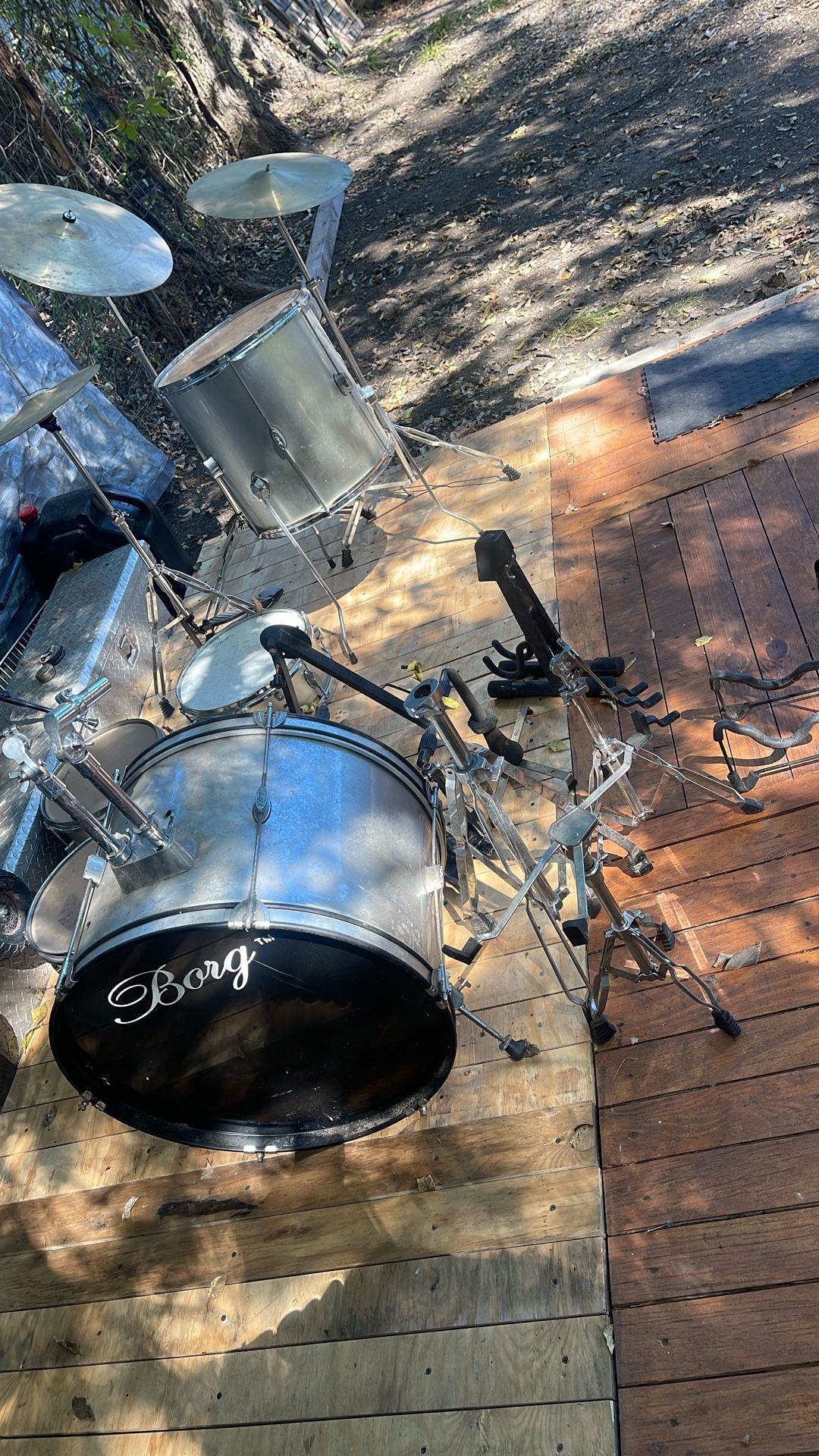 Borg Drum Set