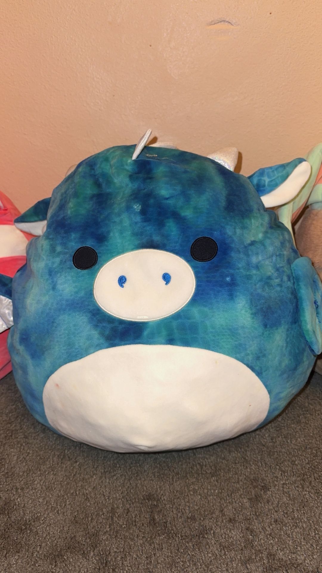 Blue Dragón Squishmallow