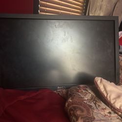 Dell 22in Monitor (NO POWER CORD)