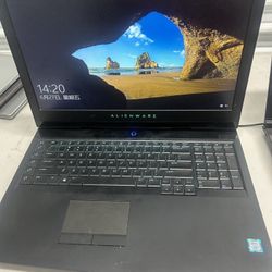 Alienware 17 R4 i7