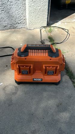 Rigid 6 port battery charger