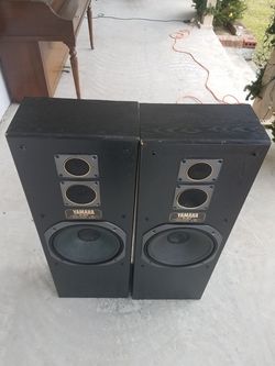 Vintage Yamaha ns-a675 speakers