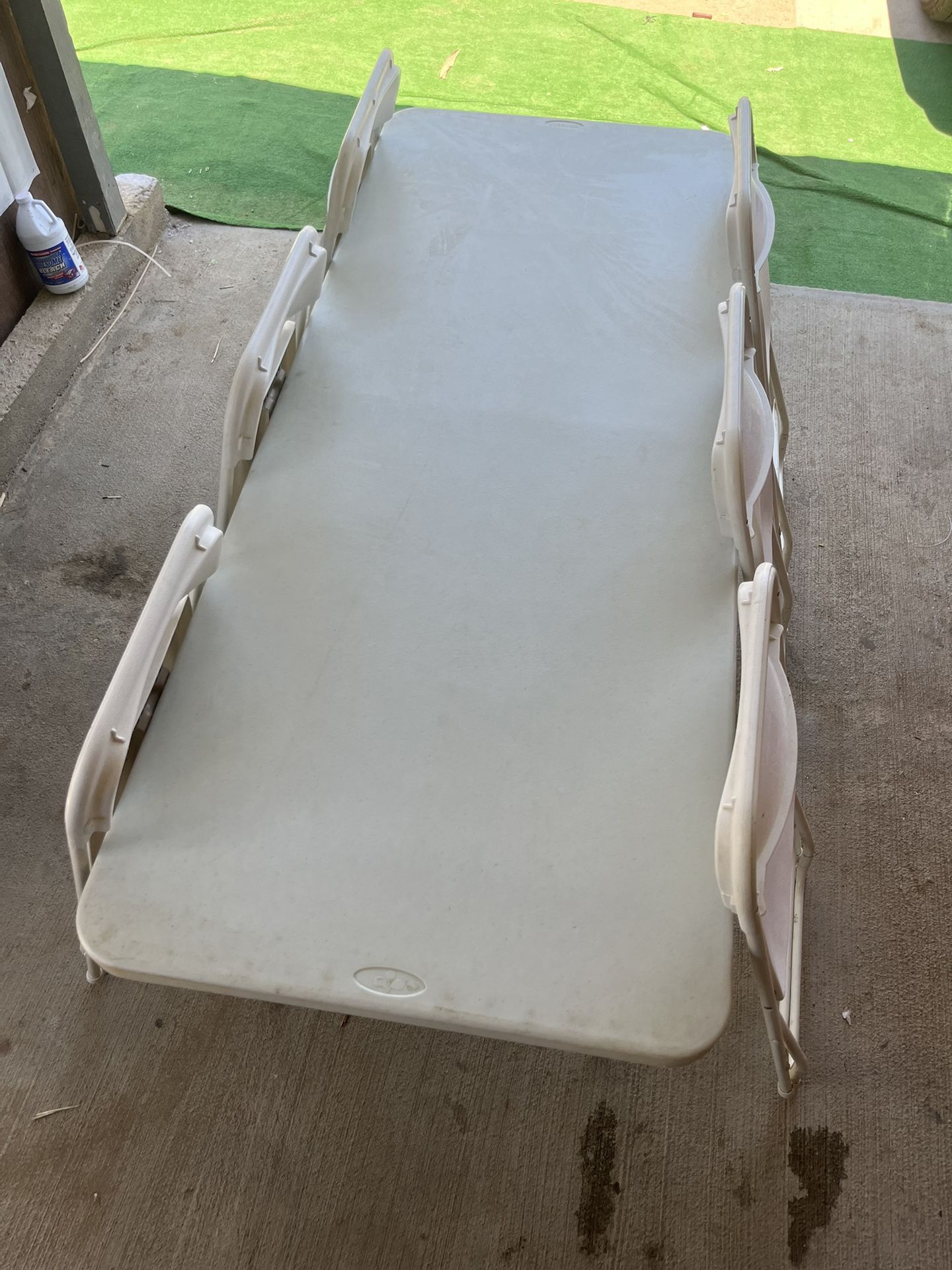 Mesa Con Sillas