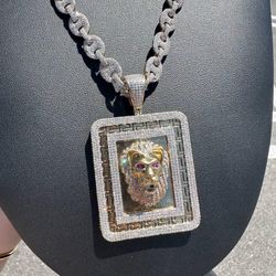 10k solid yellow gold Diamond iced out lion king pendant 5ctw 23.4 grams