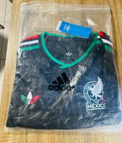 NEW Black Mexico team soccer jersey