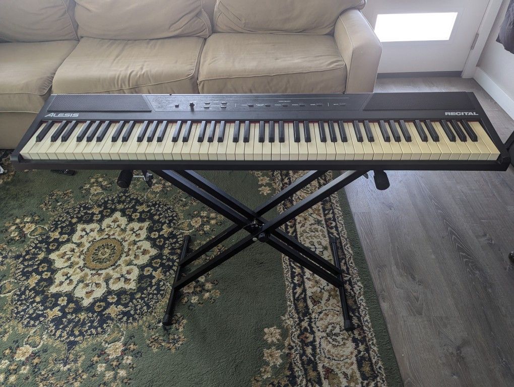 Alesis Recital Keyboard With Stand