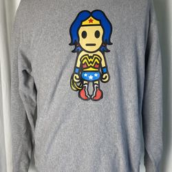 Vintage A Bathing Ape Bape x DC Comics Wonder Woman Gray Sweatshirt Size Medium (Rare Collectors Item!) Retail $300+