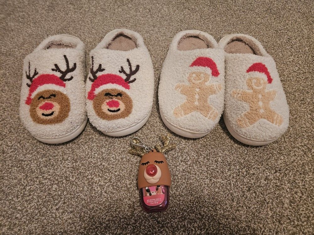 Girls Size 6/7 Bath And Body Hand Sanitzer